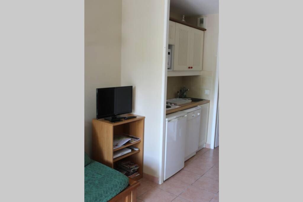 Residence Du Lac-Monflanquin Appartement Rdc المظهر الخارجي الصورة