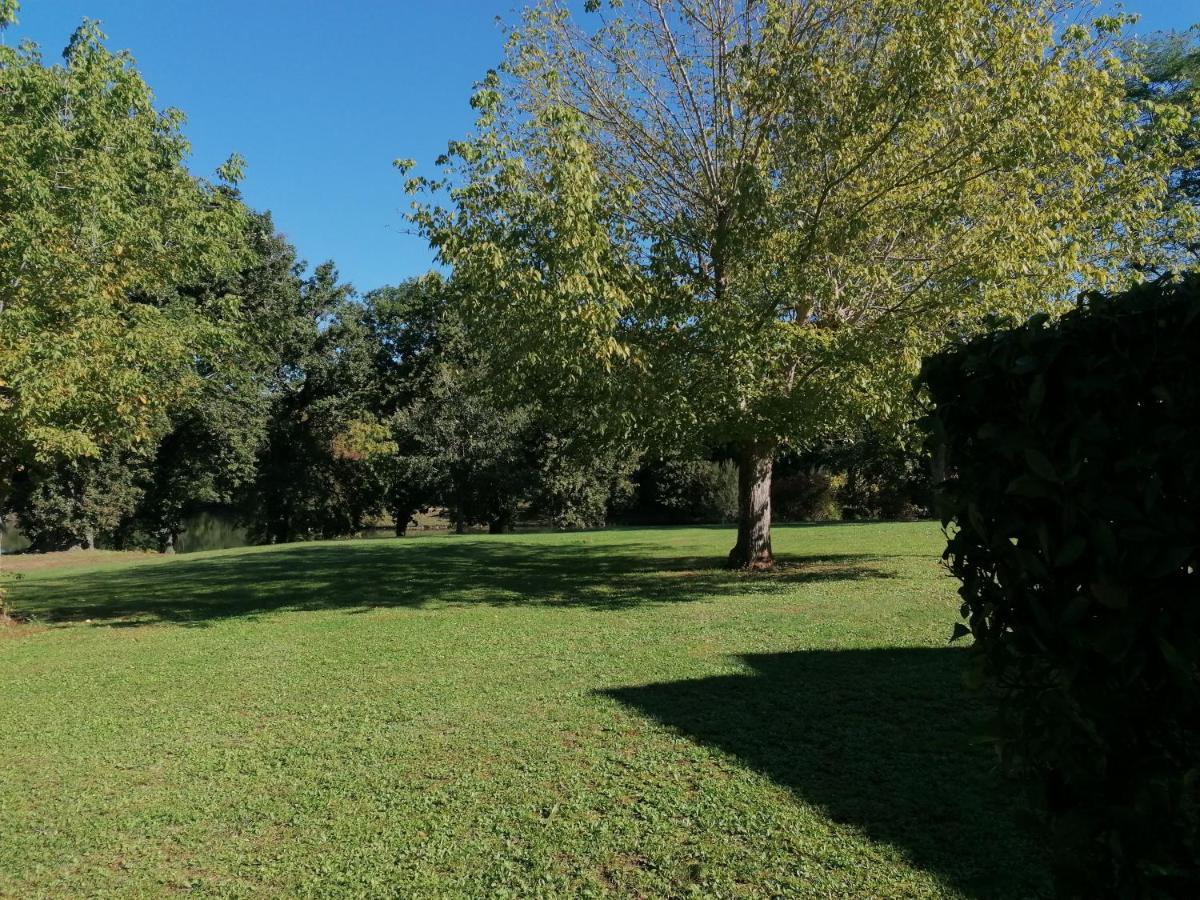 Residence Du Lac-Monflanquin Appartement Rdc المظهر الخارجي الصورة